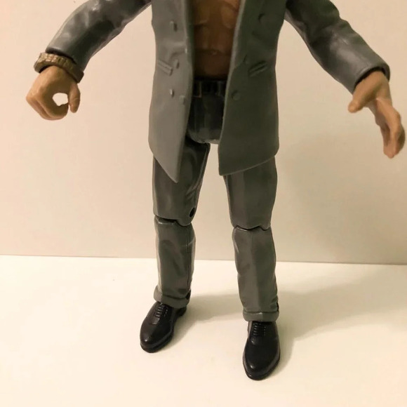 2000 The Rock Jakks Pacific Titan Tron Live WWE Wrestling  Figure and Chair - Picture 4 of 15